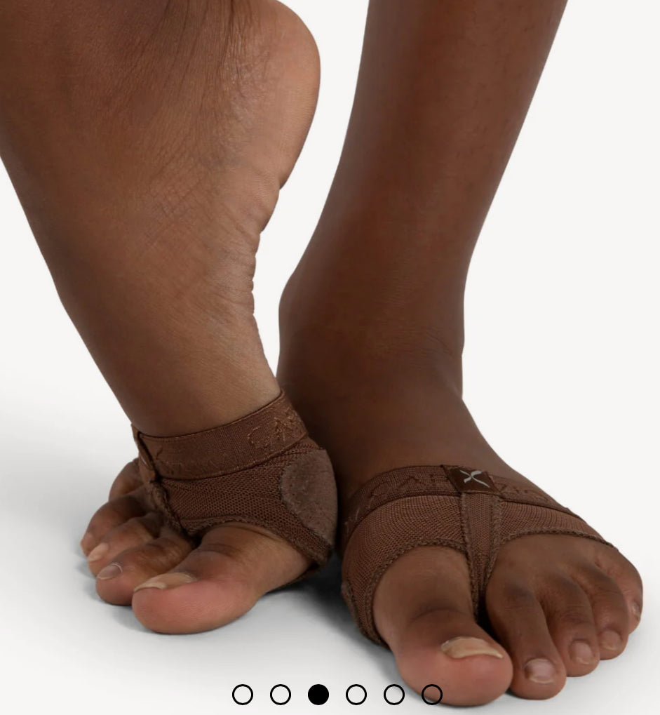 Capezio FootUndeez (Paws)