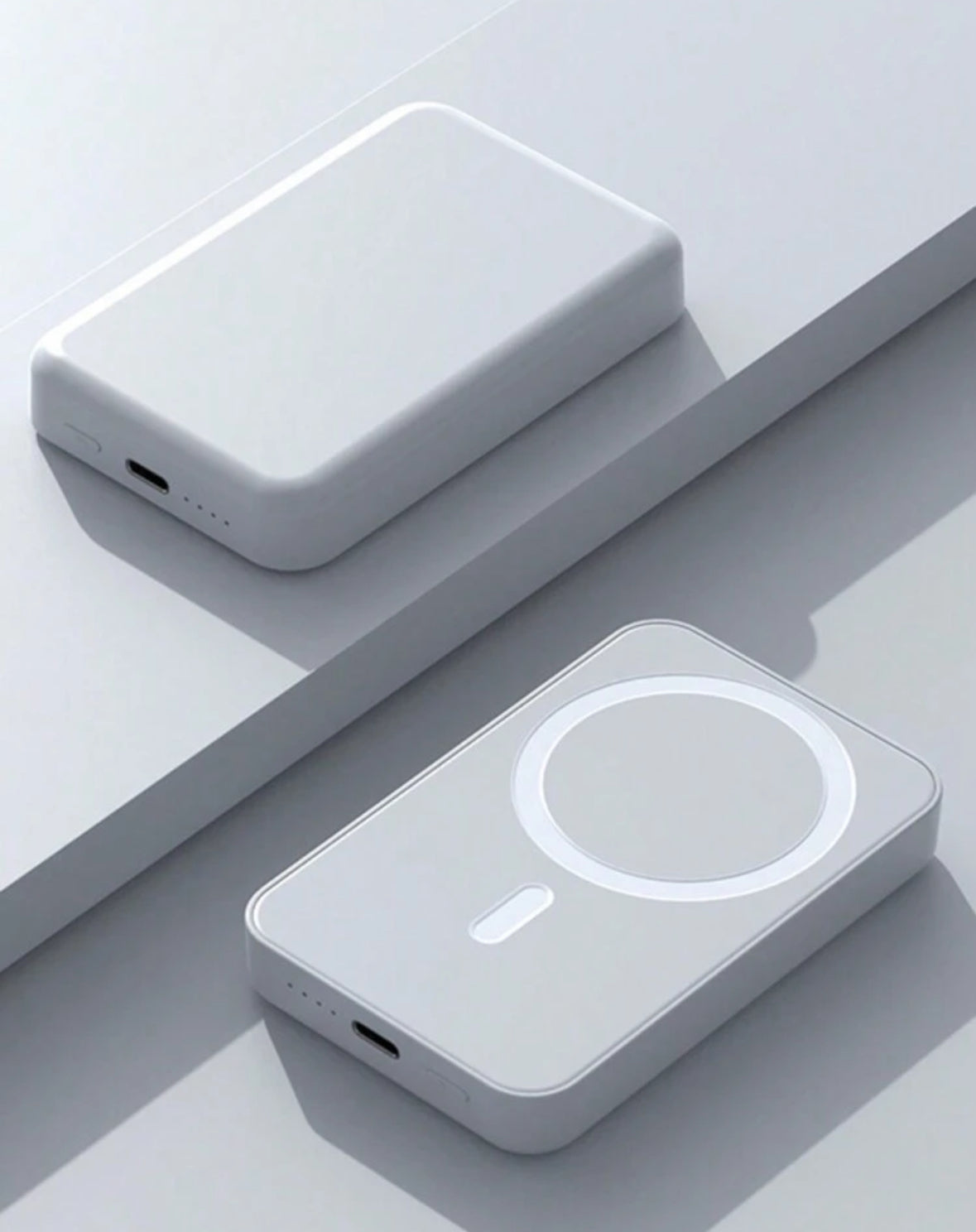 LuxeMagnetic Portable Charger – Slim, Sleek & Powerful On-the-Go Charging