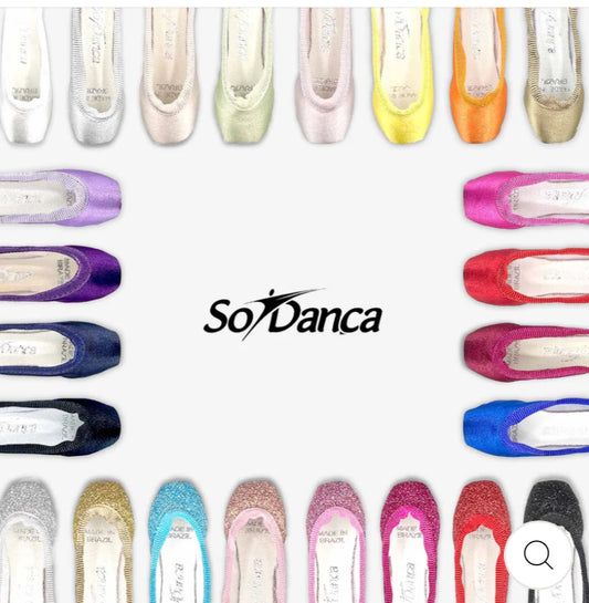 SoDanca Mini Pointe Shoe Keychain